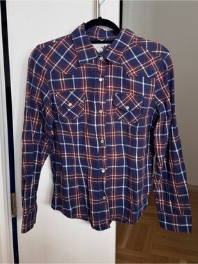 JAK Women’s Flannel Shirt